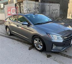 هیوندای ئەلەنترا